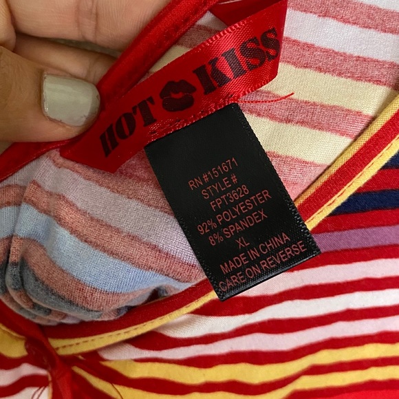 Striped Ruffle Sleeve Crop Top - Picture 2 of 2